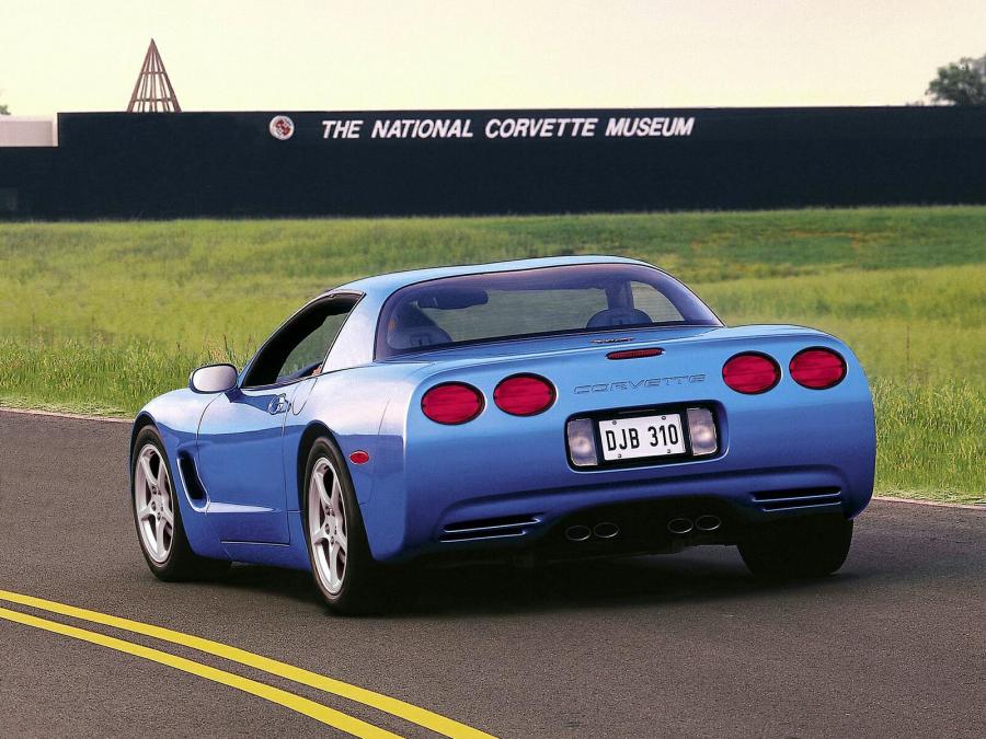  Chevrolet Corvette Coupe (C5) 1997 года  (NA) (фото 31 из 31)